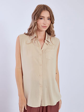 Shirt sleeveless with pocket in beige