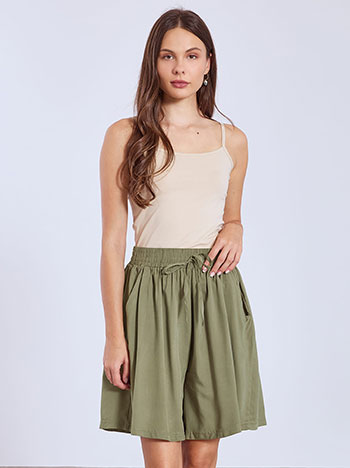 Bermuda shorts with elastic waistband in khaki