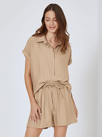 Shorts striped in dark beige