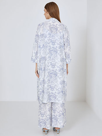 Kimono printed in blue - Pose4
