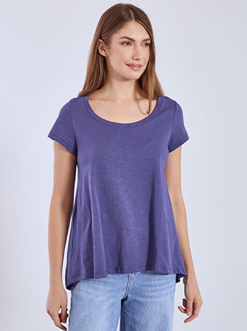 T-shirt με καμπύλη στο τελείωμα σε μπλε ραφ