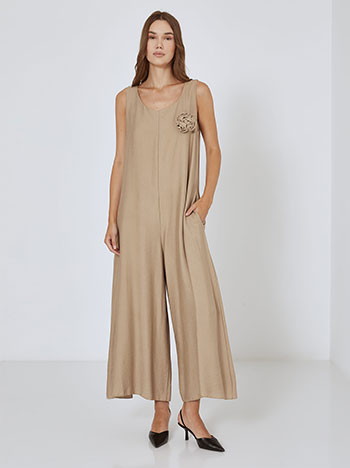 Jumpsuit with detachable pin in light brown