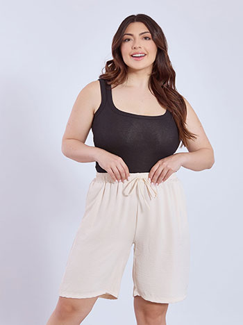 Bermuda shorts monochrome in light beige