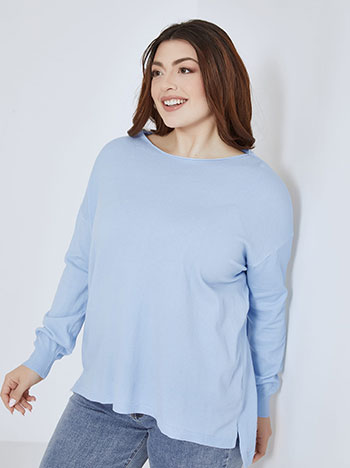 Sweater long with side slits in sky blue