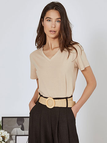 T-shirt with V neckline in beige