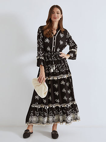 Dress maxi with tassels in black