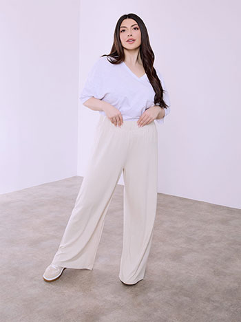 Παντελόνα μονόχρωμη σε μπεζ ανοιχτό