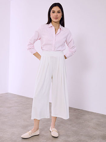 Wide leg trousers with pleats in off white