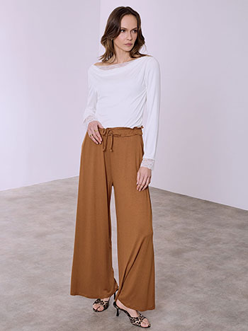 Wide leg trousers with viscose in camel