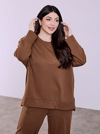Top asymmetric with soft touch in brown