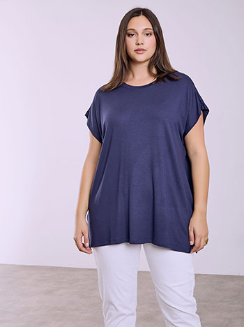 Top with side slits in dark blue