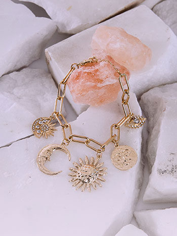 Chain bracelet with dangling charms in gold