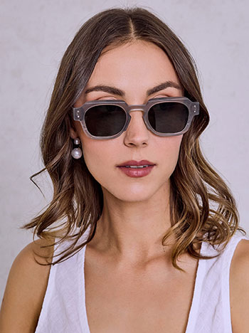 Sunglasses in grey