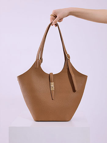 Two bags leather effect set in brown