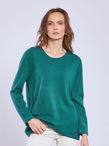 Sweater with rolled up hemline in teal