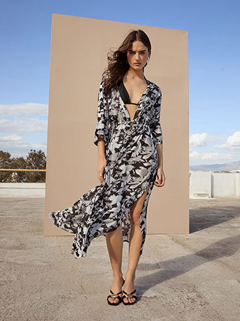 Printed viscose kimono in black