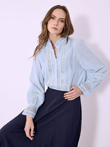 Shirt with broderie details in sky blue