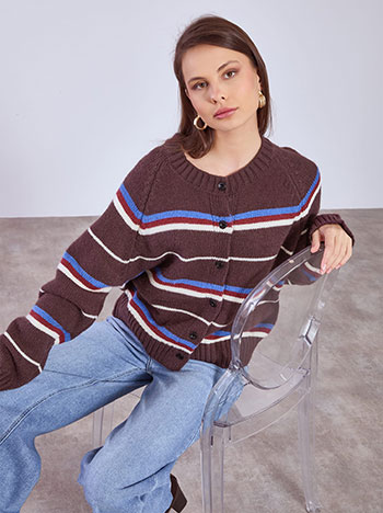 Ζακέτα πλεκτή με ρίγες σε καφέ