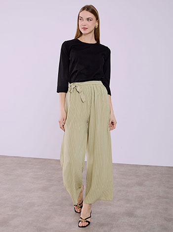 Wide legtrousers with tie in light olive green