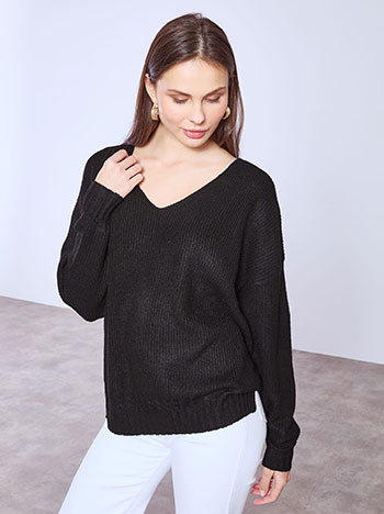 Πουλόβερ ασύμμετρο με V λαιμόκοψη σε μαύρο