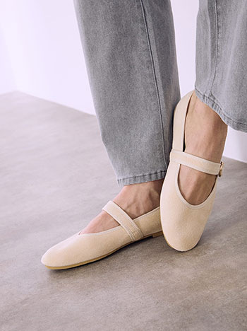 Μπαλαρίνες με σουέντ όψη σε μπεζ