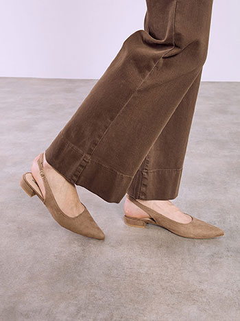 Shoes flat slingback in light brown
