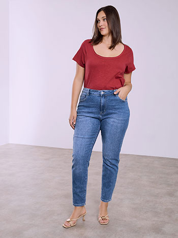 Τζιν ψηλόμεσο mom fit σε μπλε