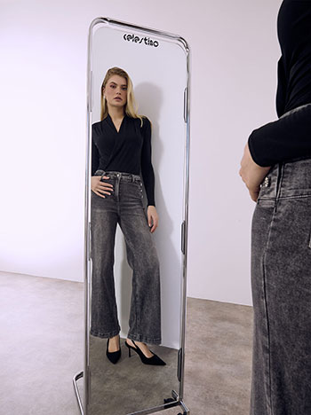 Jeans with strass buttons in dark grey
