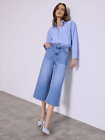 Τζιν ψηλόμεσο wide leg σε μπλε ανοιχτό