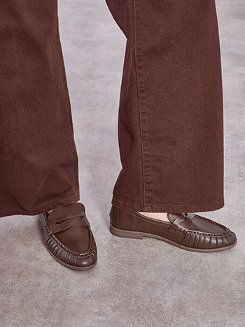 Loafers leather effect in brown