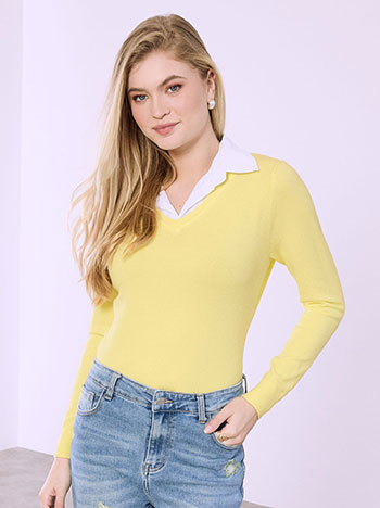 Sweater with collar in yellow