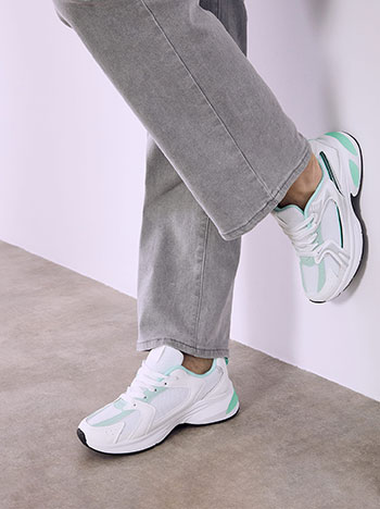 Sneakers in almond green