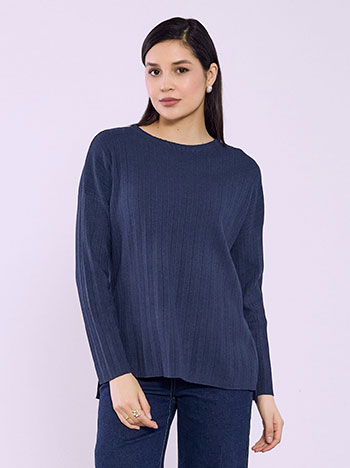 Top asymmetric pleated in dark blue