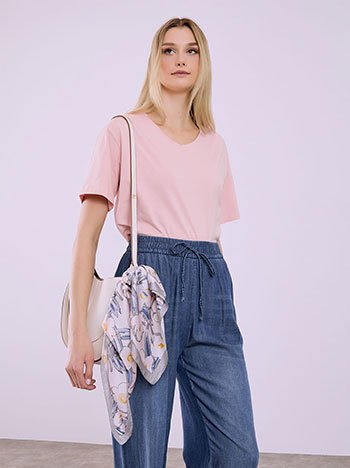 T-shirt μονόχρωμο σε σάπιο μήλο