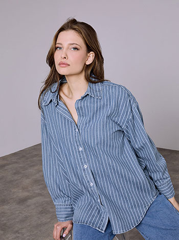 Jeans shirt with stripes in blue