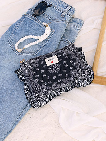 Printed cotton pouch with ruffles in black