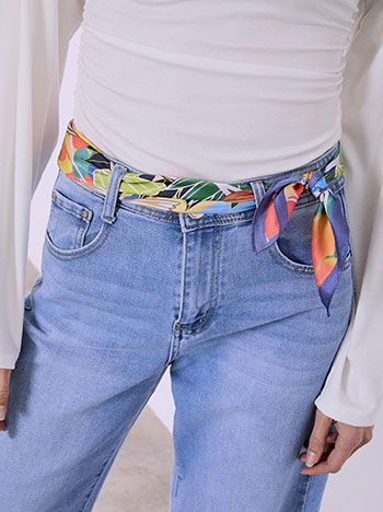 Μαντήλι σατέν εμπριμέ σε μπλε