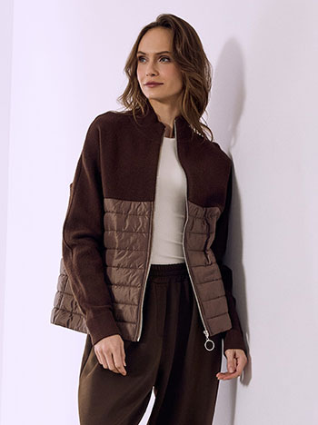 Ζακέτα με καπιτονέ λεπτομέρεια σε καφέ