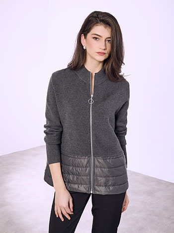 Ζακέτα με καπιτονέ τελείωμα σε γκρι σκούρο