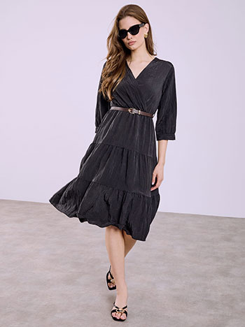 Φόρεμα με ανάγλυφη υφή σε μαύρο