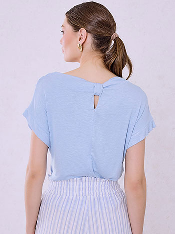 Μπλούζα με ντραπέ λαιμόκοψη σε γαλάζιο