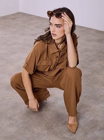 Σετ με πουκάμισο και παντελόνα απο βισκόζη σε καφέ
