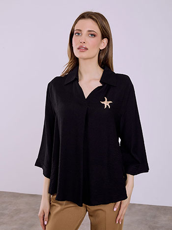 Μπλούζα με αποσπώμενη καρφίτσα σε μαύρο