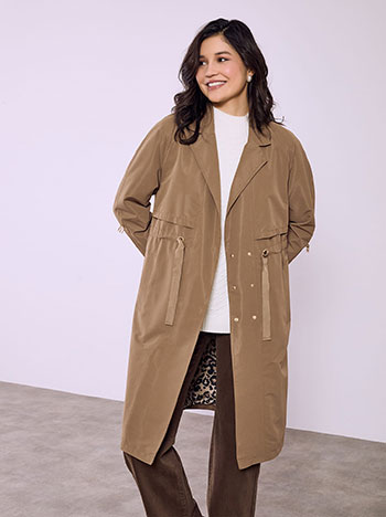 Trench coat monochrome in brown