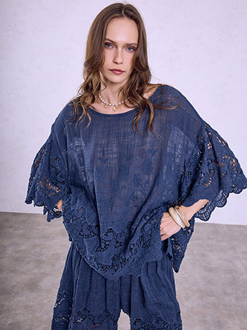 Long embroidered blouse in dark blue