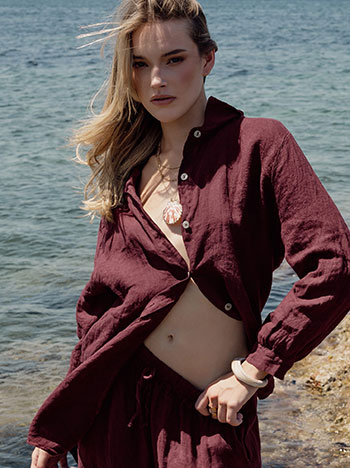 Monochrome linen shirt in wine red