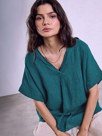 Linen top with pleat in teal