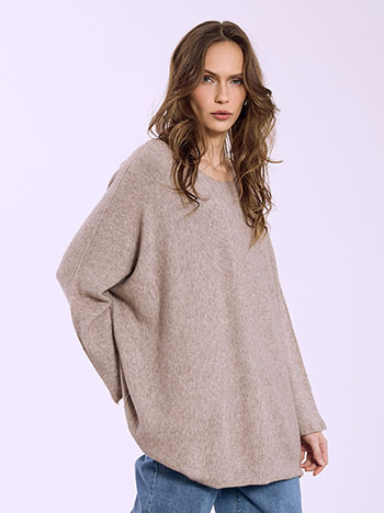 Πουλόβερ με διακοσμητικές ραφές σε καφέ ανοιχτό