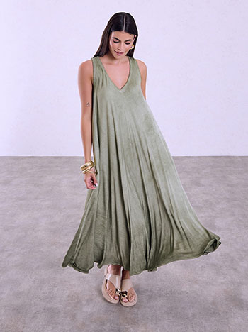 Maxi dress with V back in khaki