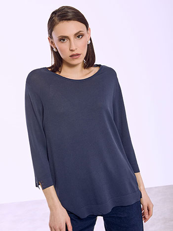 Top with rolled up neckline in dark blue